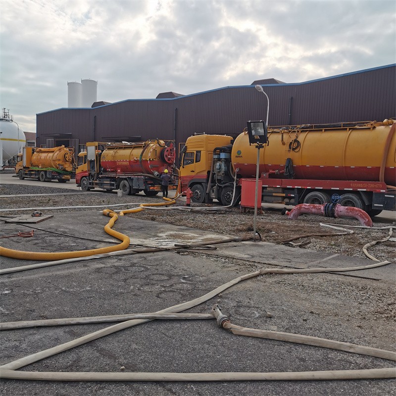 安定污水池清理